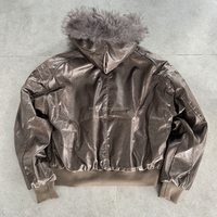 Fabricants de vêtements veste d'hiver en cuir PU personnalisée hommes femmes veste réfléchissante brillante de créateur avec capuche en fausse fourrure
