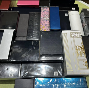 Perfume de Lujo de 100 ml de Larga Duración, Fragancia Original 1 a 1 del Fabricante, Colonia en Spray para Hombre y Mujer - Product Image 6