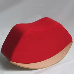 아이 거실/침실 소파 의자 빨간 입술 흔들 의자를 위한 Pouf 오토만 직물