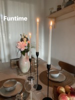 Bunte Stabkerzen 4er-Pack Mehrfarbige Rauchfreie Langstielkerzen für Hochzeit Party Abendessen Tischdekoration