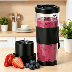 Fabrika Çıkışlı Taşınabilir Bebek Maması Hazırlayıcısı 6 Bıçaklı Buz Kırıcı Düşük Sesli 500ml Süt Smoothie Yapıcı Dış Mekan Kullanımı USB Meyve Suyu Blenderi - Product Image 1