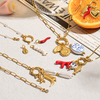 Colliers en acier inoxydable 18K J&D, hypoallergéniques, résistants au ternissement, avec chaîne à clips, breloques DIY, pendentif en céramique coquillage et perles d'eau douce