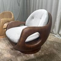 Fauteuil Lounge en Bois Design Nordique, Style Minimaliste Créatif avec Accoudoirs pour se Détendre dans le Salon, Style Scandinave