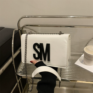 Travel Work Purse <strong>Handbags</strong> Women's <strong>Small</strong> Letters <strong>Black</strong> Messenger Bag White Chain Strap Shoulder Bag Personality Crossbody Flap - Product Image 4