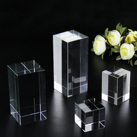 Vente en gros de cubes en cristal K9 transparents faits à la main de la marque Yexi, motif floral, gravure laser 3D, option de logo personnalisé, décoration d'intérieur