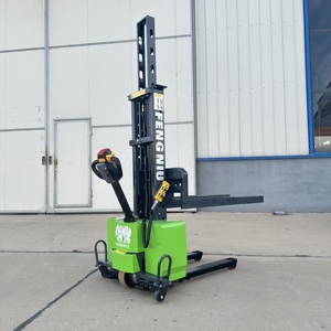 מלגזה אוטומטית לחלוטין עם יכולת העמסה עצמית במשקל 1500 ק\\\"ג, מלגזה עם סוללת ליתיום להרמה עצמית - מתאימה לשימוש חיצוני - Product Image 2