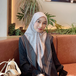 Chal Floral Premium para mujer, poliéster transpirable, superventas, elegante Hijab, turbante, bufanda de gasa, pañuelo étnico musulmán para mujer - Product Image 2