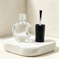 Bouteilles de vernis à ongles en verre transparentes, forme irrégulière, mignonnes et uniques, en forme de cœur pour flacons de fleurs, avec applicateur pinceau, en gros, marque privée