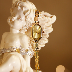 นาฬิกาข้อมือผู้หญิงทรงรีอัลลอยด์ขนาดกะทัดรัด แฟชั่นย้อนยุค สีทอง - Product Image 4