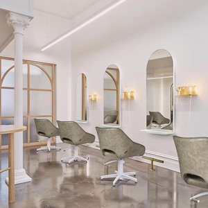 Nuovo Stile di <span class=keywords><strong>Arredamento</strong></span> <span class=keywords><strong>per</strong></span> Salone di Bellezza, Specchio da Parete Decorativo <span class=keywords><strong>per</strong></span> Barbiere con Luci LED - Product Image 1
