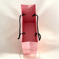 Sacs en papier roses imprimés pour vêtements de luxe, sacs cadeaux personnalisés avec logo, sacs d'emballage pour chaussures, sacs de shopping professionnels – Approvisionnement direct usine