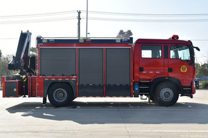 Prezzo di fabbrica <span class=keywords><strong>camion</strong></span> antincendio HOWO standard <span class=keywords><strong>camion</strong></span> dei pompieri <span class=keywords><strong>dimensioni</strong></span> 10,000 litri multi-funzione <span class=keywords><strong>camion</strong></span> di soccorso antincendio - Product Image 2