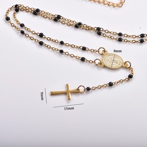Collar con Cruz Virgen Chapada en Oro, Cadena de Cuentas Multicolor, Joyería Religiosa Católica para Mujer, Antideslustre, Uso Diario - Product Image 6