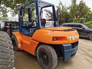 מלגזה משומשת של טויוטה 6t במחיר נמוך, מכונת תובלה לבנייה משומשת, מנוע דיזל שטח, ציוד עבודות עפר משומש - Product Image 5