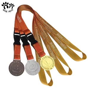 Atacado CustomTroféus E Medalhas Fabrica Education Award Sports Badminton Football Cup Medalhas E Troféus De Futebol