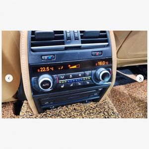 BMW 760Li Individual con Volante a la Izquierda - Sedán de Lujo Usado para Exportación Internacional, Motor V12 y Personalización Exclusiva - Product Image 5