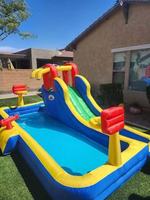 Château gonflable de qualité commerciale pour enfants avec toboggan, thème personnalisé pour la location d'événements et de fêtes