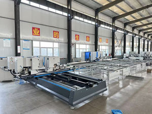 Machine de soudage automatique de fenêtres en PVC, machine de nettoyage, machine de soudage de cadres en PVC, ligne de production de fenêtres en plastique - Product Image 5