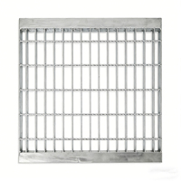 Grille en acier soudée galvanisée à dents, plaque de revêtement métallique pour passerelles - Offre Spéciale
