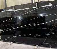 Marbre Nero Margiua, marbre noir avec des veines blanches pour les escaliers, les murs-rideaux, les sols, les comptoirs, la décoration d'hôtels et de villas