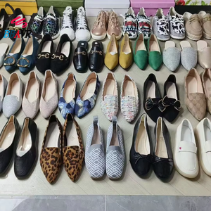 Zapatos Planos Africanos Baratos para Mujer, Precio de Fábrica, Forro de Algodón, Parte Superior de Tela Elástica, Estilo Mixto, Nuevo - Product Image 1