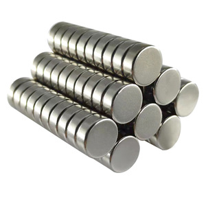 Imanes Permanentes de Neodimio N52 Personalizados y Resistentes, Certificados ISO 9001, para Uso Industrial, con Recubrimiento de <span class=keywords><strong>Ni</strong></span>/<span class=keywords><strong>Zn</strong></span>/Oro/Epoxi, para Corte y Soldadura - Product Image 1