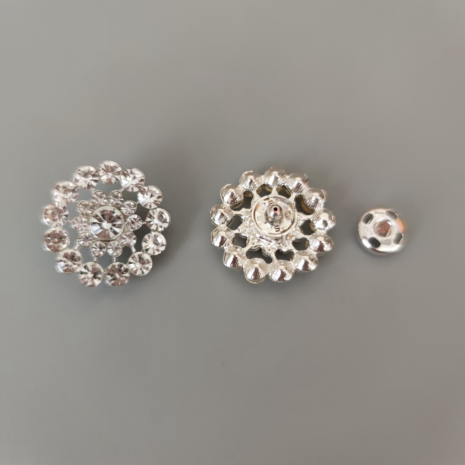 fashion fancy floral rhinestone crystal metal snap fastener buttons for robes clothes