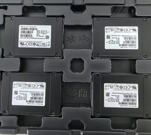 全新PM1733 PM1733a 1.92tb 3.84T 7.68tb 15.36tb PCIE X4.0 U.2 NVME固态硬盘MZWLJ15THALA-00007超高容量 - Product Image 2