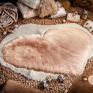 Tapis en fausse fourrure de mouton en polyester lavable de haute qualité fabriqués en Chine, faits à la machine, couleur unie moderne, avec support en polypropylène - Product Image 3