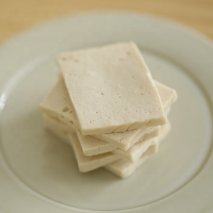 Cuajada elástica de frijol Qianye, comida vegana envasada sostenible, para restaurantes y minoristas, Chiba Tofu - Product Image 2