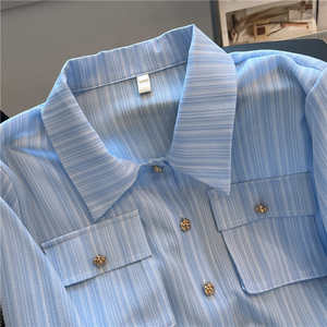 Camicia da Donna Casual a Righe con Colletto Retrò, Nuova Collezione Primavera 2025, Vendita all'Ingrosso - Product Image 3