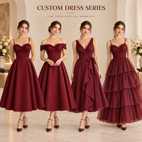 Robe midi femme à marque privée, en tissu lisse avec applique florale, col cœur, bretelles spaghetti, jupe évasée coupe trapèze