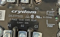 Relais à semi-conducteurs Crydom D53TP50D triphasé 50A530V - Noir. Loc3E-19