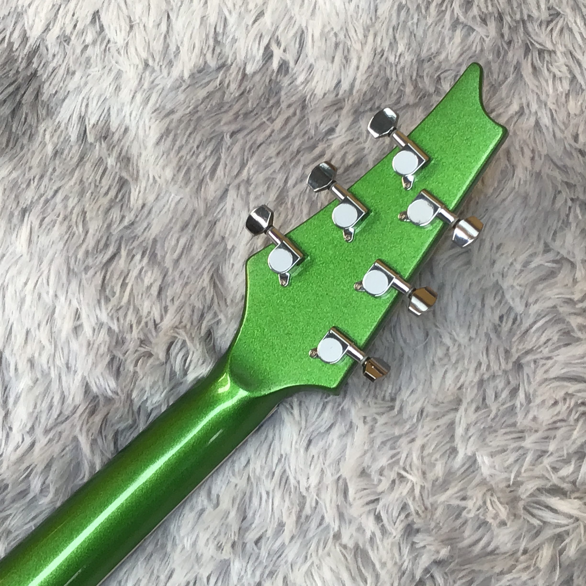 Green Iceman Star Body Electric Guitar Tremolo Chrome Bridge