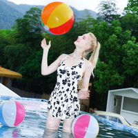 Joyee personnalisé 30cm arc-en-ciel gonflable ballons de plage piscine jouets PVC jouets de plage pour les jeux d'eau d'été