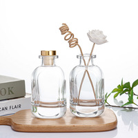 Bouteille de diffusion d'aromathérapie flûte roseau de luxe plate de 150m bouteille vide en verre personnalisée