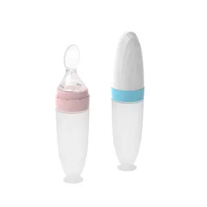 Silicone baby fruit feeder food feeder Squeezing Feeding Bottle Spoon Baby Squeeze Feeder Bottle Baby squeeze spoon with Suction