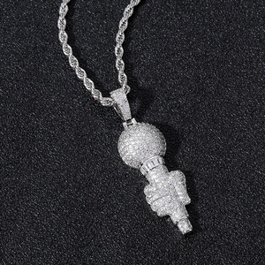 Iced Out <span class=keywords><strong>Fackeltr</strong></span>ä<span class=keywords><strong>ger</strong></span>-Trophäen-Anhänger Halskette aus Messing mit Zirkonia CZ Hip-Hop Herren Trendiger Modeschmuck - Product Image 4