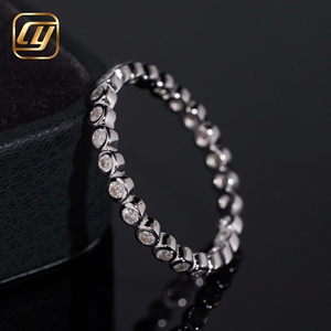 Anillo de Diamante Cultivado en Laboratorio con Certificación IGI, Oro Blanco para Mujer, Corte Brillante Redondo, Estilo Clásico de Compromiso, Banda con Pavé Completo, Regalo de Joyería - Product Image 3
