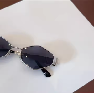 Lunettes de soleil tendance et luxueuses sans monture, anti-UV et anti-soleil, de haute qualité, pour les voyages, unisexes, très vendues - Product Image 6