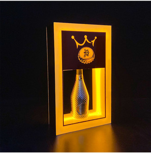 Porte-<span class=keywords><strong>Bouteille</strong></span> LED Rechargeable Lumière Jaune Lumineux <span class=keywords><strong>Champagne</strong></span> Affichage Alphabet Présentateur de Vin Design Unique Décorations de Fête - Product Image 2