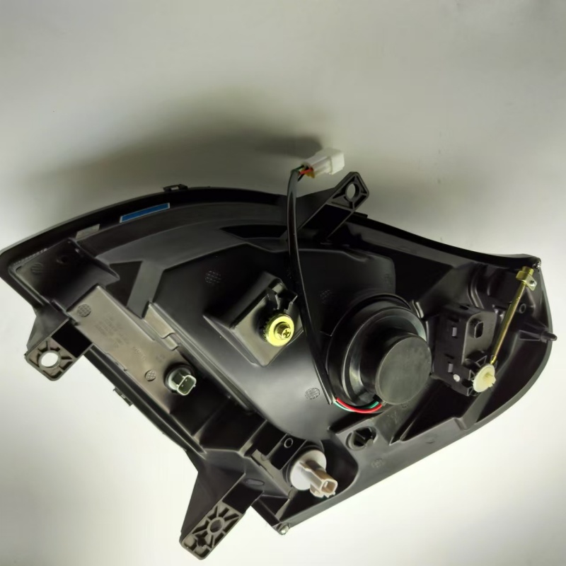 Auto Car Head Lamp for Wuling Rongguang Guo 6 Lighting System SGMW Auto Parts Image 4