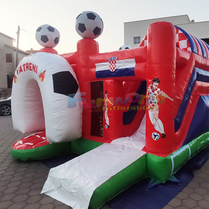 Castillo inflable de fútbol comercial para niños, castillo inflable para fiestas al aire libre con tobogán. - Product Image 3
