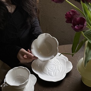 Wholesale Exquisite Rose Petals Ceramic Coffee and Tea Saucer Set <b>Dinnerware</b> for Home Use - Product Image 6
