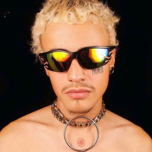 Gafas de Sol Deportivas Polarizadas Punk con Logotipo Personalizado para Hombre y Mujer, Montura Media con Forma de Fuego, Gafas de Ciclismo - Product Image 3