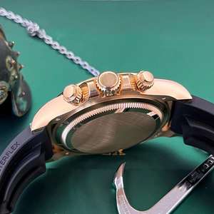 2025 montre mécanique de luxe haut de gamme pour hommes avec lunette en diamant arc-en-ciel et cadran chronographe en nacre - Product Image 3