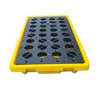 Palette de récupération de déversements en plastique robuste à 4 fûts, à entrée bidirectionnelle, personnalisée en usine pour usage industriel