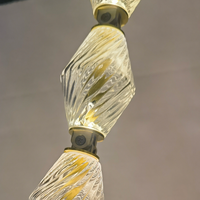 Lustre en verre de style collier de luxe, lampe sur mesure pour plafond haut, luminaire suspendu pour hall de villa