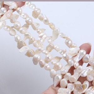 Vente directe de Zhuji, perles naturelles de forme baroque de 7 à 10 mm, perles en vrac avec queue en coquille, provenant de fermes d'élevage - Product Image 3