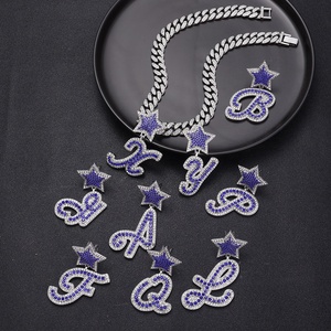 Hot bán <span class=keywords><strong>A</strong></span>-Z ban đầu thư Mặt dây chuyền chữ thảo kịch bản Vòng cổ tim móc Bảng chữ cái tên Mặt dây chuyền trang sức phụ nữ hải quân màu xanh đồ trang sức - Product Image 4